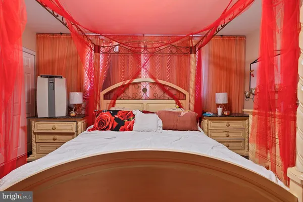 $2,050 | 2874 Tolbut Street, Philadelphia, PA 19136