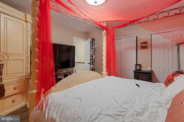 $2,050 | 2874 Tolbut Street, Philadelphia, PA 19136