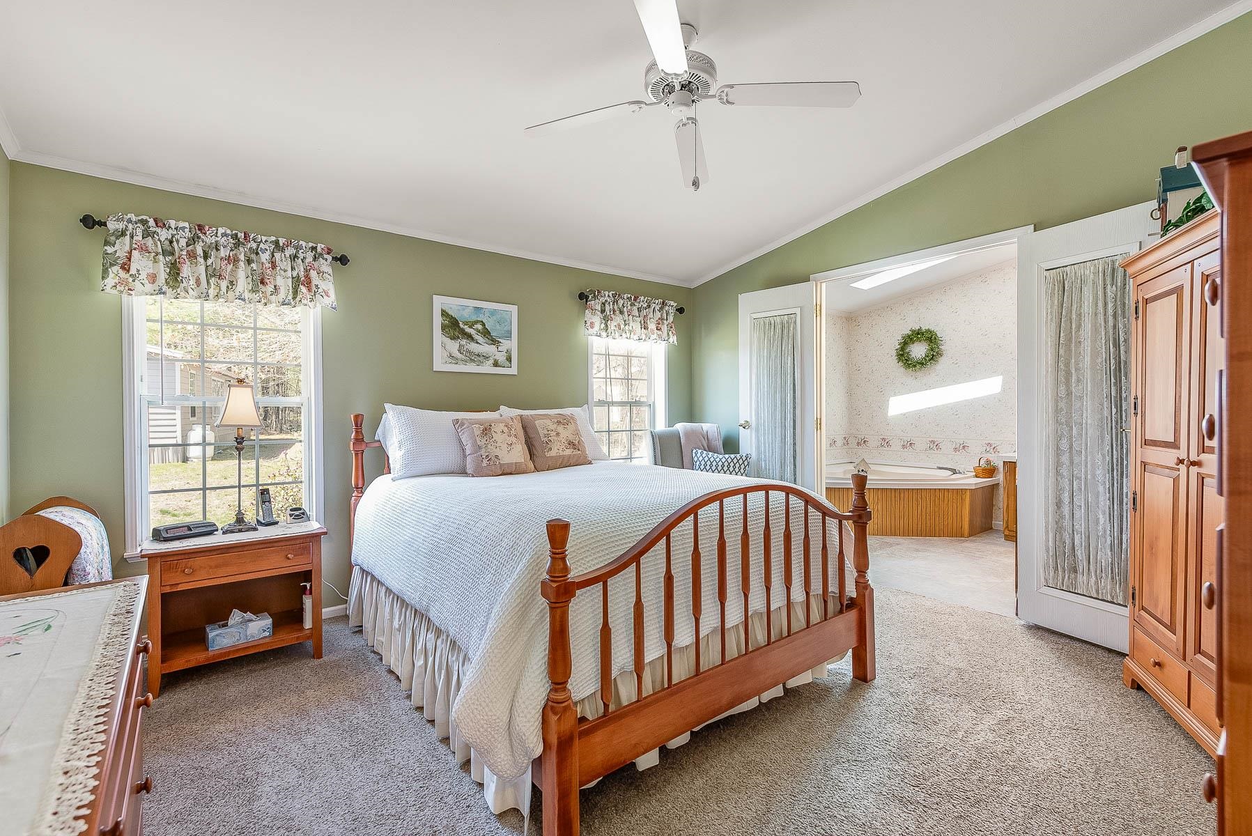 32 Eagle Drive Rochester, NH 03868 - Photo 11 of 36