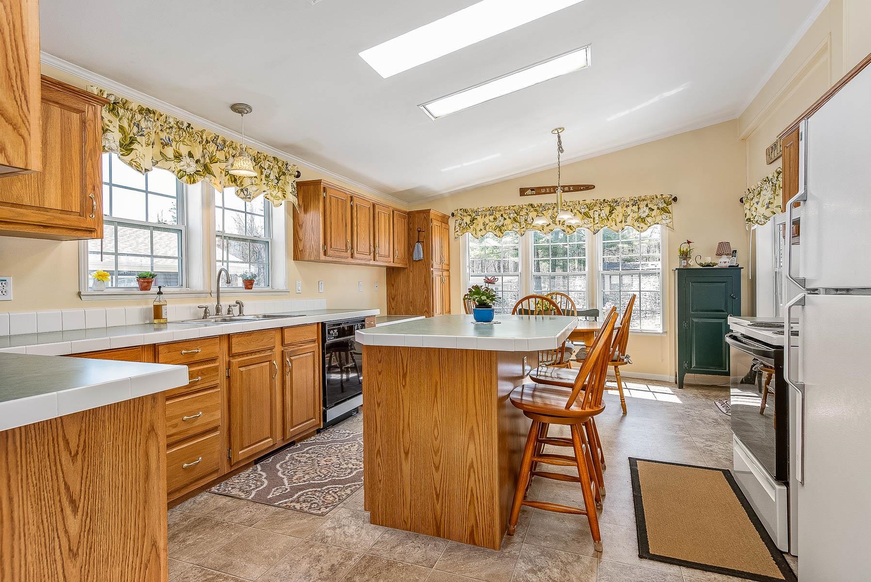 32 Eagle Drive Rochester, NH 03868 - Photo 31 of 36