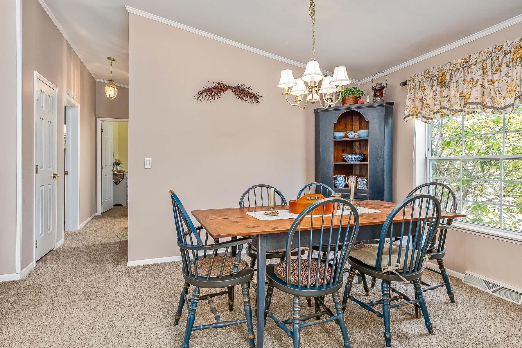 32 Eagle Drive Rochester, NH 03868 - Photo 8 of 36