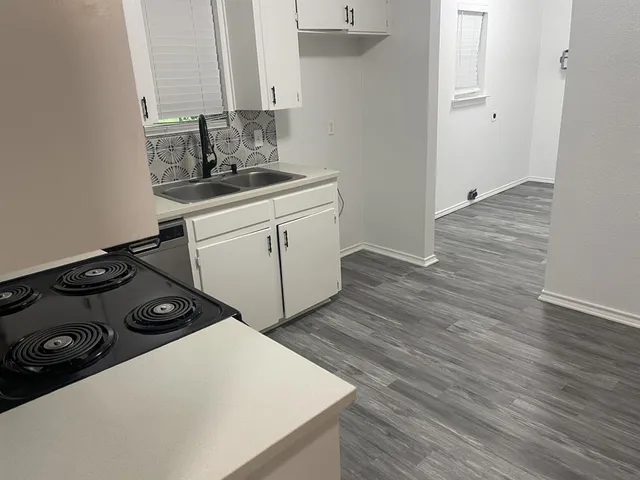 $149,000 | 411 Smith Street, Bonham, TX 75418