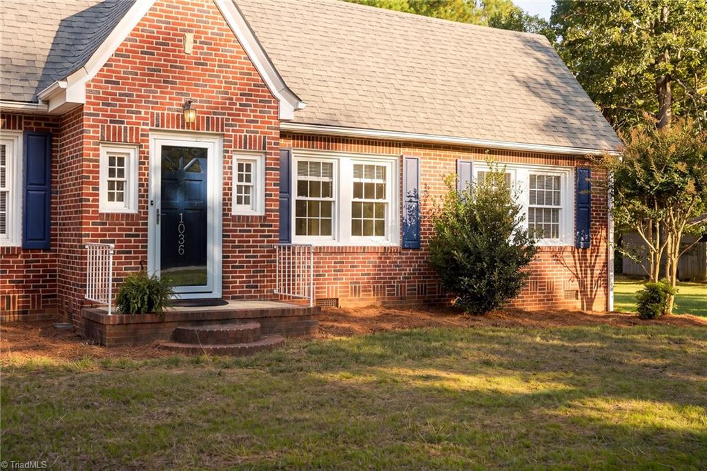 1036 Cunningham Road Thomasville, NC 27360 - Photo 4 of 47 Gallery Image 4