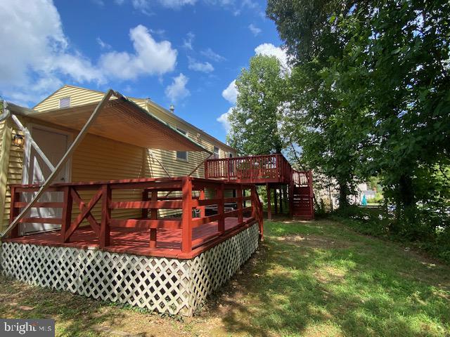 12510 Tove Road Clinton, MD 20735 - Photo 24 of 29 Lower Deck off the garage