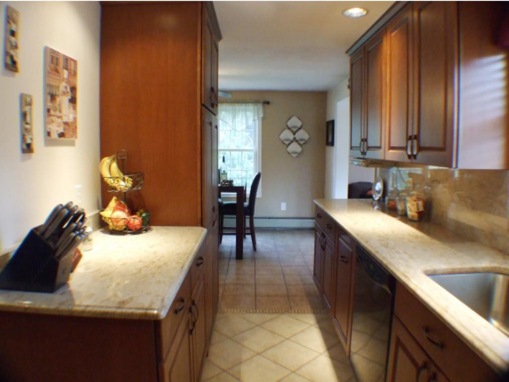 14 North Salem Road, Unit A Hampstead, NH 03841 - Photo 2 of 21
