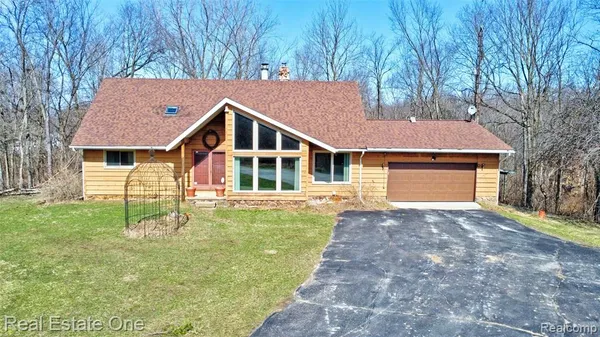 $2,550 | 5307 Metamora Road, Metamora, MI 48455