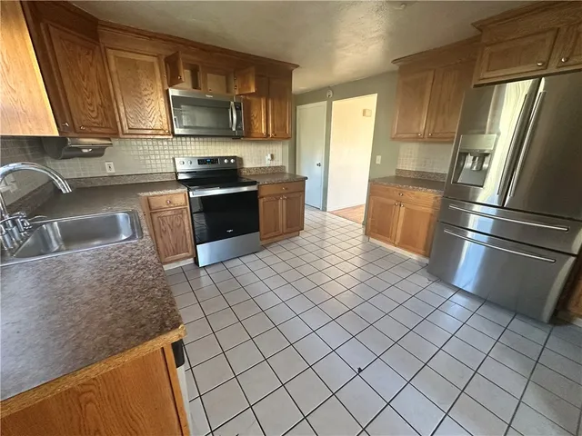 $675,000 | 74 Lake Street, Cranston, RI 02910