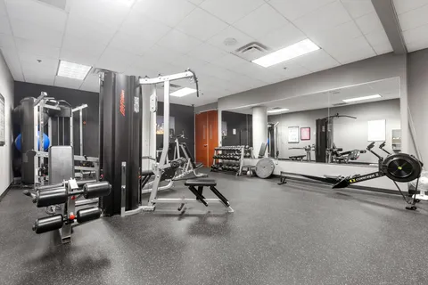 $220,000 | 5601 Smetana Drive, Unit 214, Minnetonka, MN 55343