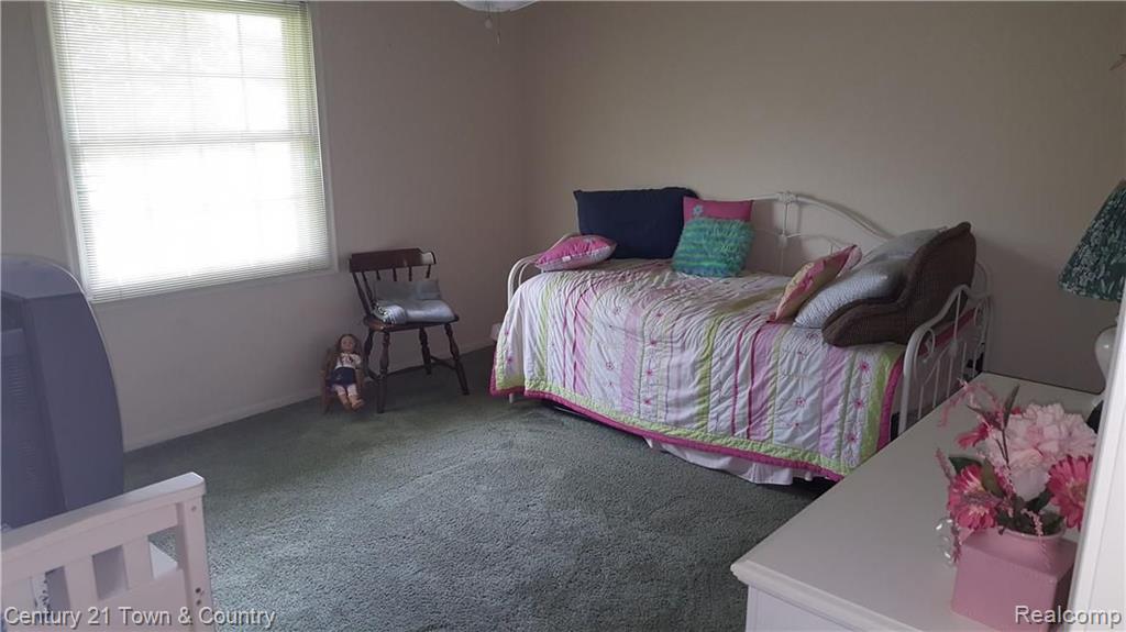 1737 North Kilburn Road Rochester Hills, MI 48306 - Photo 31 of 40