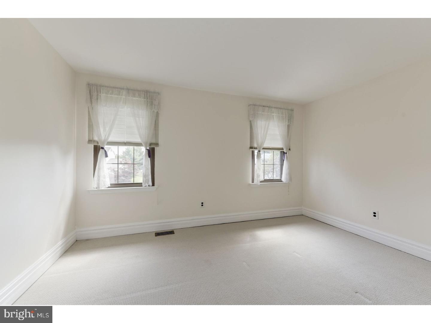 128 Chilton Road Langhorne, PA 19047 - Photo 16 of 25 Gallery Image 16