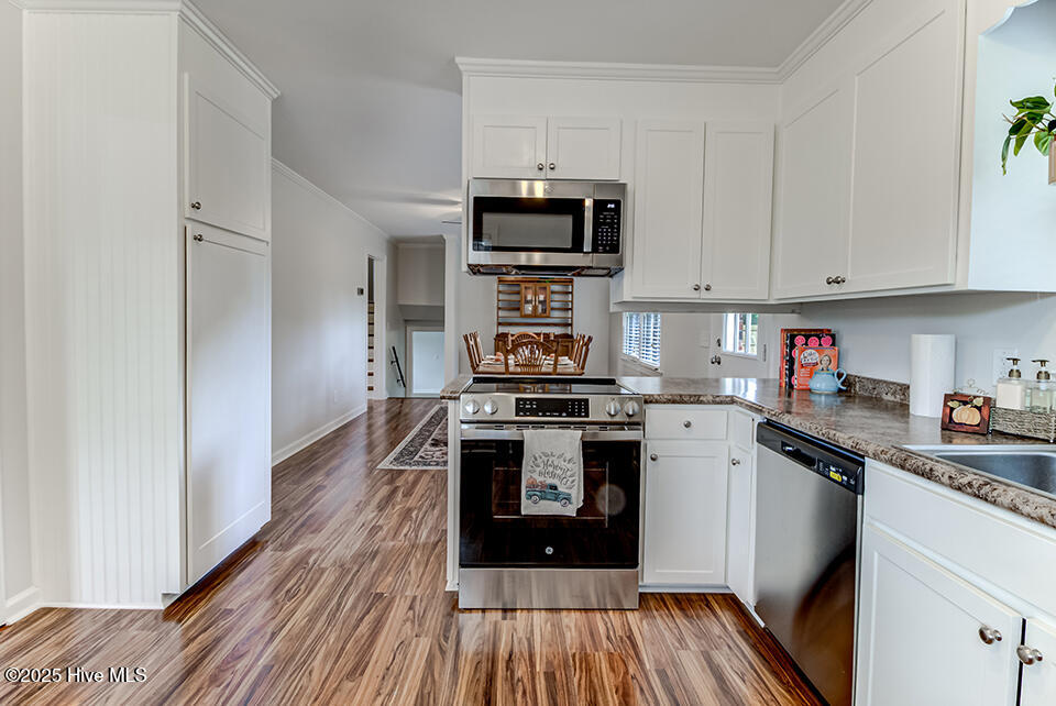 3209 South College Road Wilmington, NC 28409 - Photo 8 of 39 IMG_4900_1_2_3_4_5_6