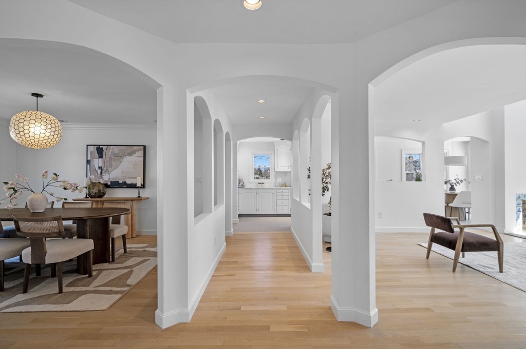 10 Rolleston Road Marblehead, MA 01945 - Photo 9 of 42 a view of a livingroom with furniture and wooden floor