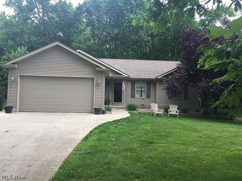732 Silvercrest Road Wadsworth, OH 44281 - Photo 1 of 1 Gallery Image 1