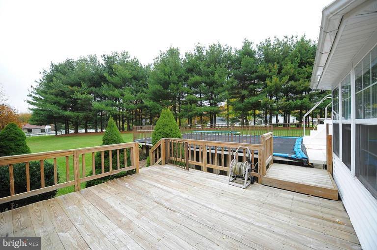 2 Kalten Road Westminster, MD 21158 - Photo 19 of 30 Deck