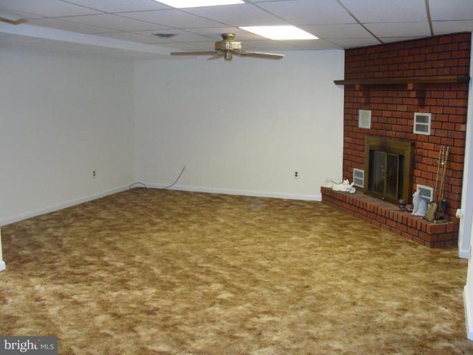 2 Kalten Road Westminster, MD 21158 - Photo 29 of 30 Family Room