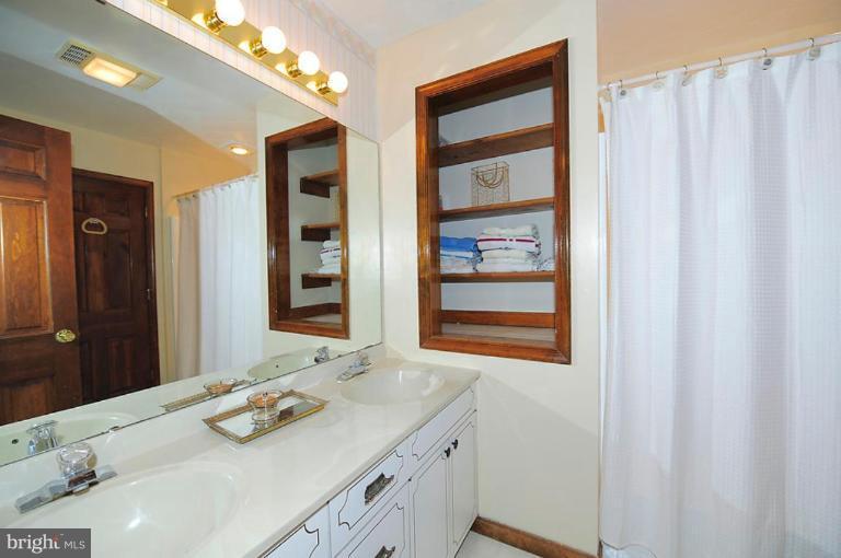 2 Kalten Road Westminster, MD 21158 - Photo 8 of 30 Bath #1