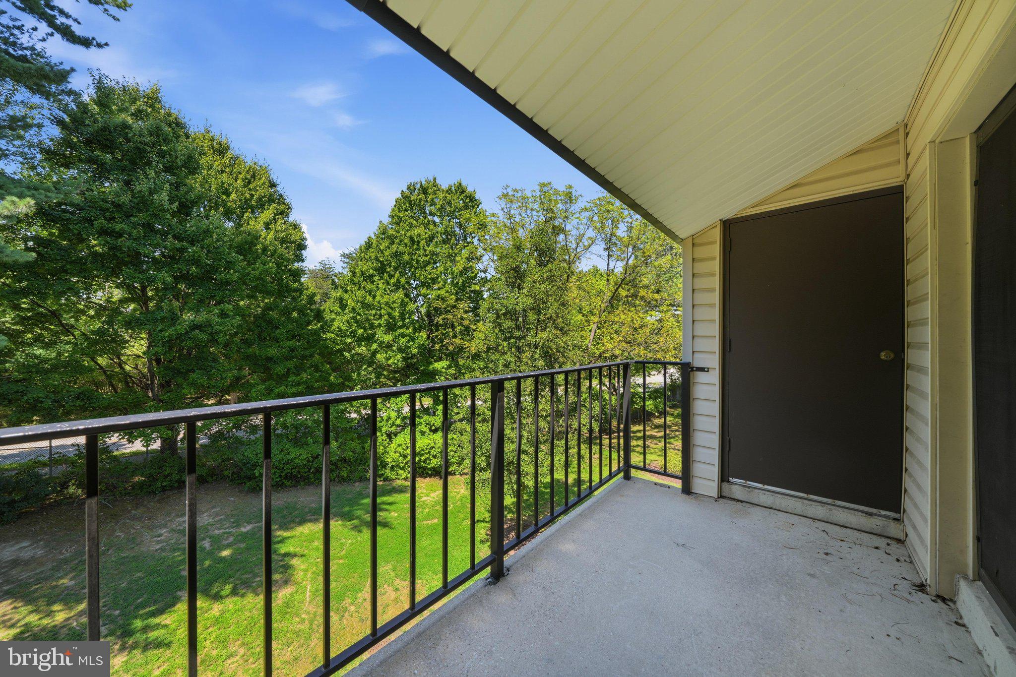 2572 Riva Road, Unit 17B Annapolis, MD 21401 - Photo 20 of 24 Balcony