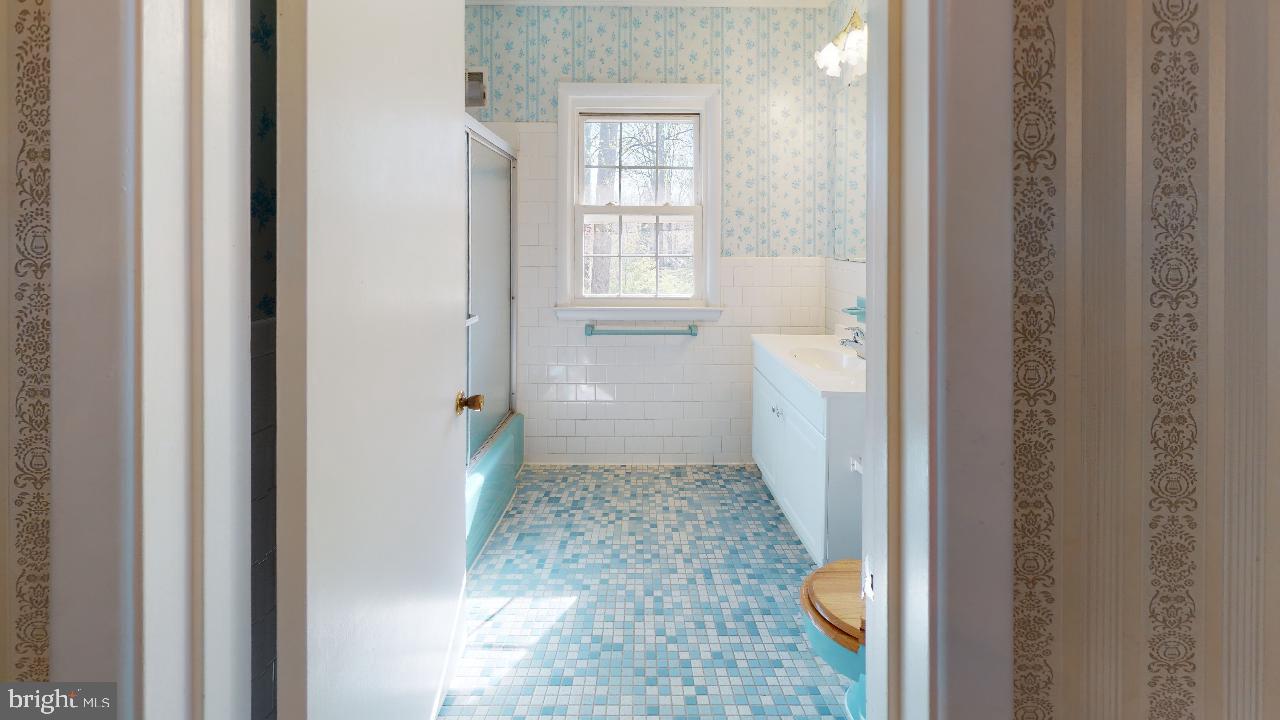 1192 Hillcrest Road Odenton, MD 21113 - Photo 20 of 34 Gallery Image 20