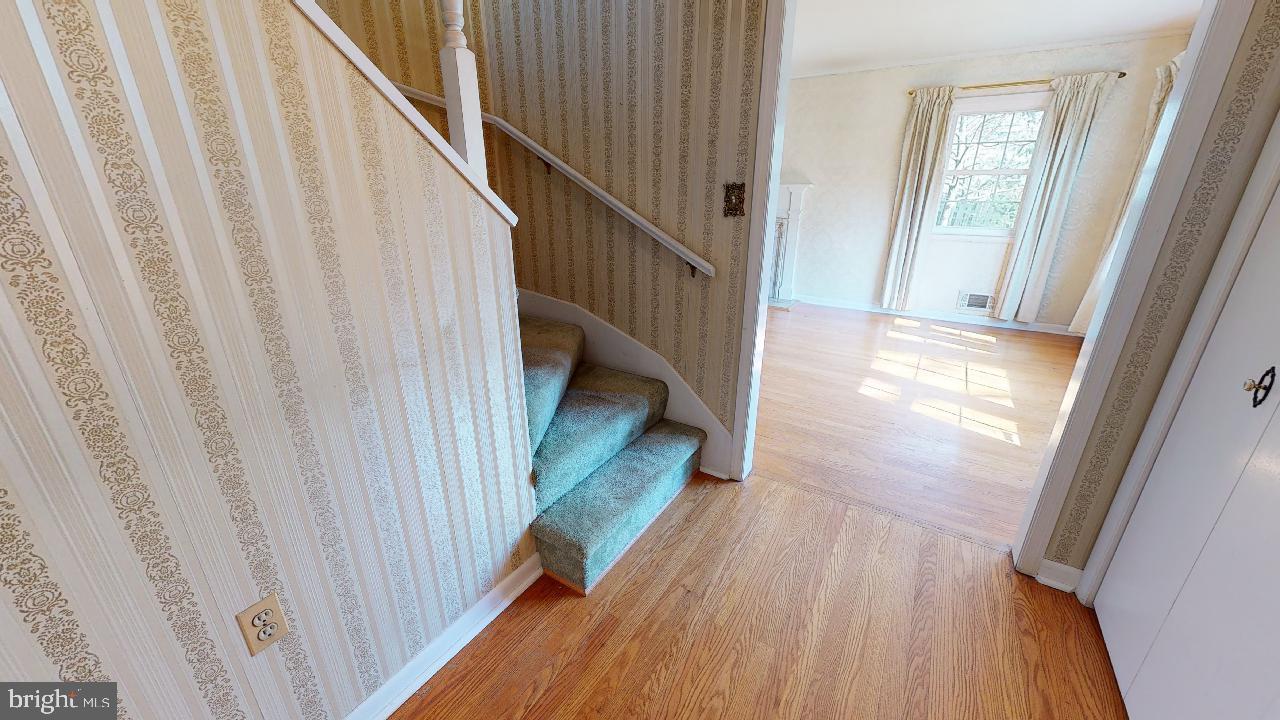1192 Hillcrest Road Odenton, MD 21113 - Photo 5 of 34 Gallery Image 5
