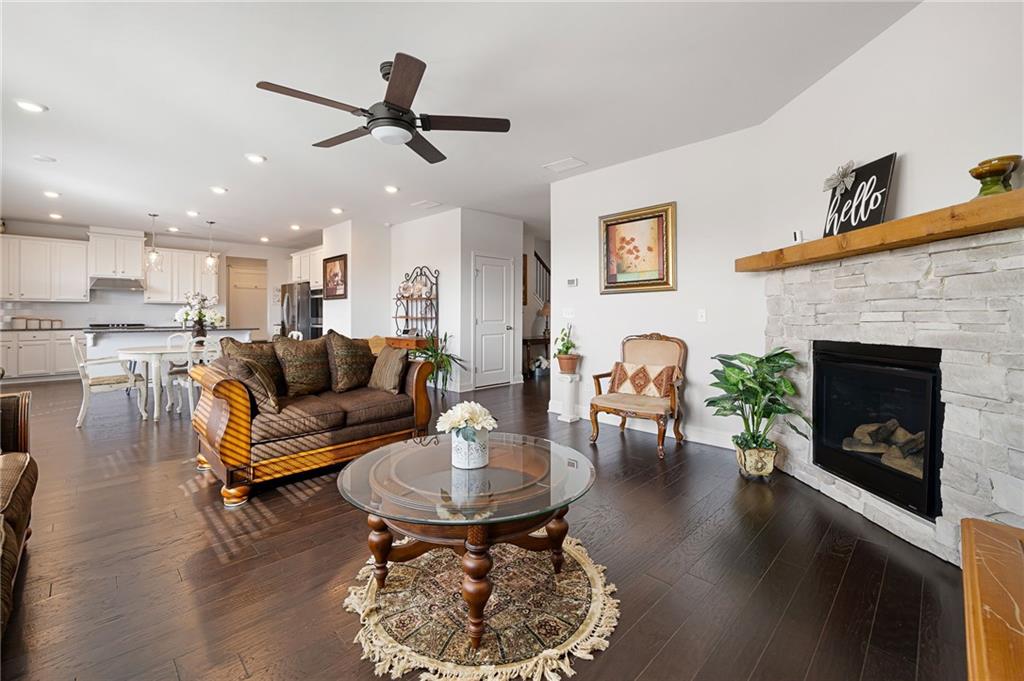 2097 Yvette Way Braselton, GA 30517 - Photo 7 of 44