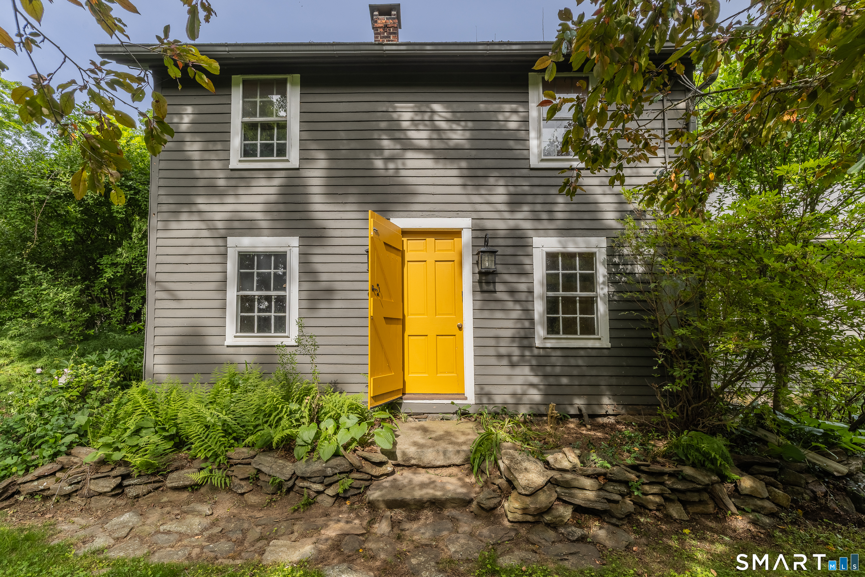 92 Walnut Tree Hill Road Newtown, CT 06482 - Photo 19 of 38
