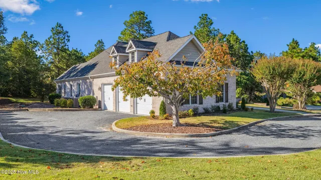 $1,450,000 | 30 New Castle Place, Pinehurst, NC 28374