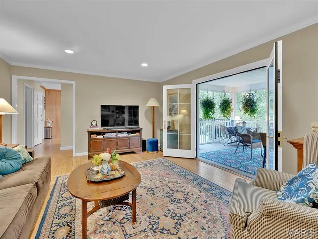 $625,000 | 1672 Ansonborough Drive, Chesterfield, MO 63017