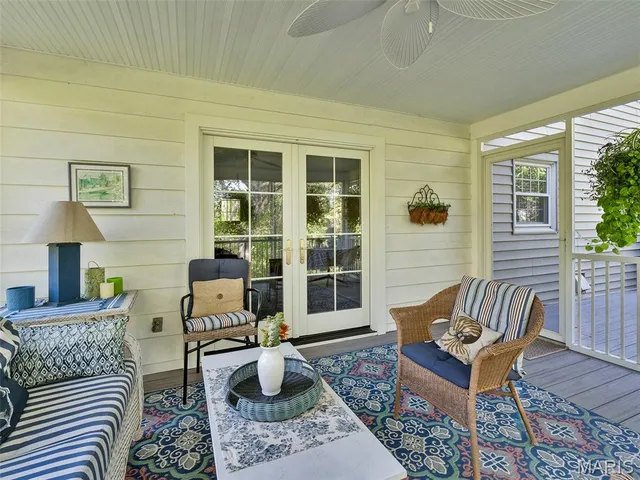 $625,000 | 1672 Ansonborough Drive, Chesterfield, MO 63017