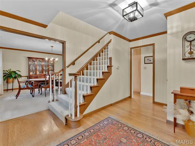 $625,000 | 1672 Ansonborough Drive, Chesterfield, MO 63017