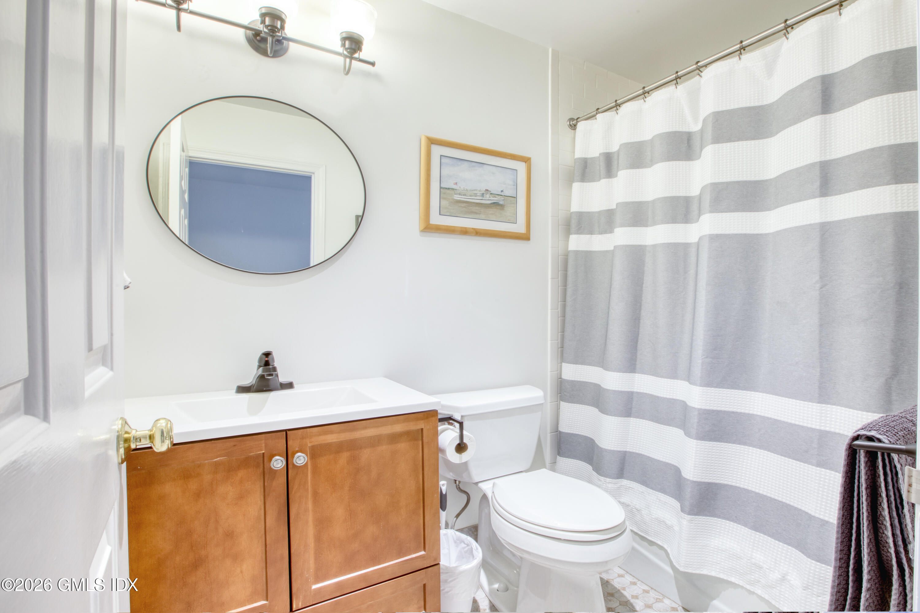 15 River Road, Unit 205 Cos Cob, CT 06807 - Photo 16 of 28 Bathroom #2