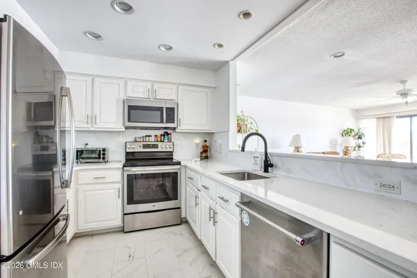 $935,000 | 15 River Road, Unit 205, Cos Cob, CT 06807
