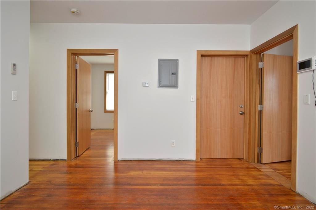 361 Gregory Street, Unit 1 Bridgeport, CT 06604 - Photo 18 of 35