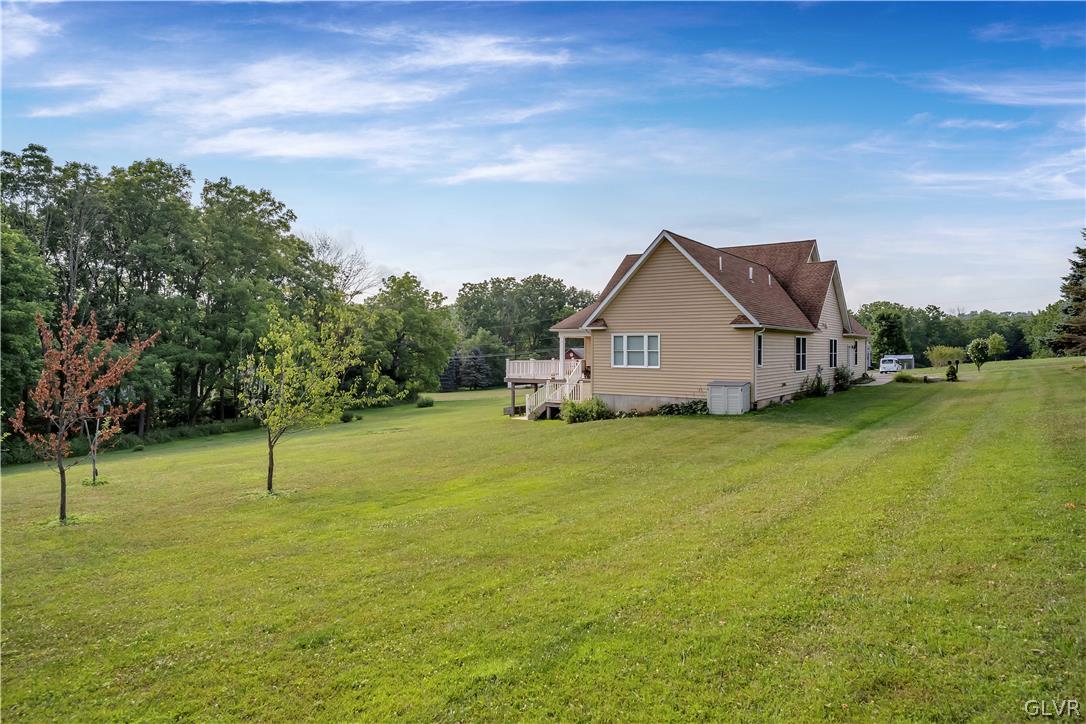 165 East Aluta Mill Road Nazareth, PA 18064 - Photo 4 of 34 Gallery Image 4