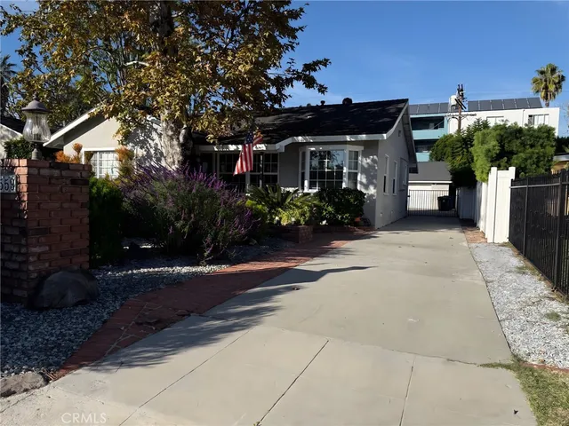 $6,495 | 11559 Blix Street, Valley Village, CA 91602