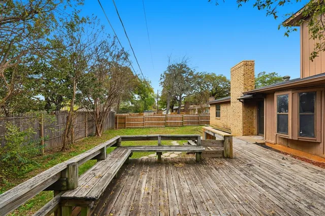 $303,000 | 3409 Buckingham Drive, Arlington, TX 76015