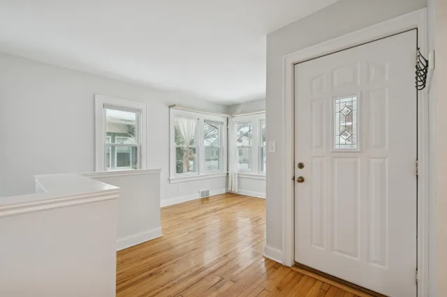 $325,000 | 314 East 50th Street, Minneapolis, MN 55419