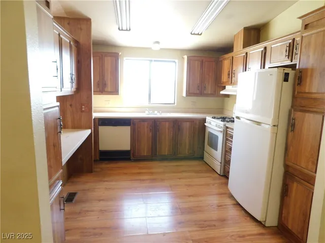 $1,495 | 5691 Hobble Creek Drive, Las Vegas, NV 89120