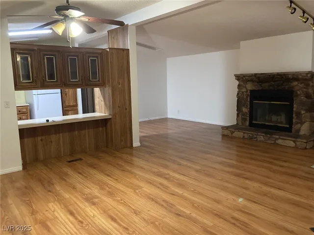 $1,495 | 5691 Hobble Creek Drive, Las Vegas, NV 89120