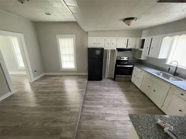 $1,500 | 2010 13th Street, Port Arthur, TX 77640