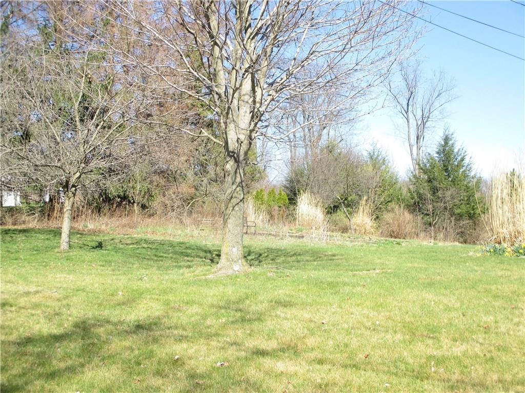 230 Stuber Road New Brighton, PA 15066 - Photo 4 of 12 Gallery Image 4