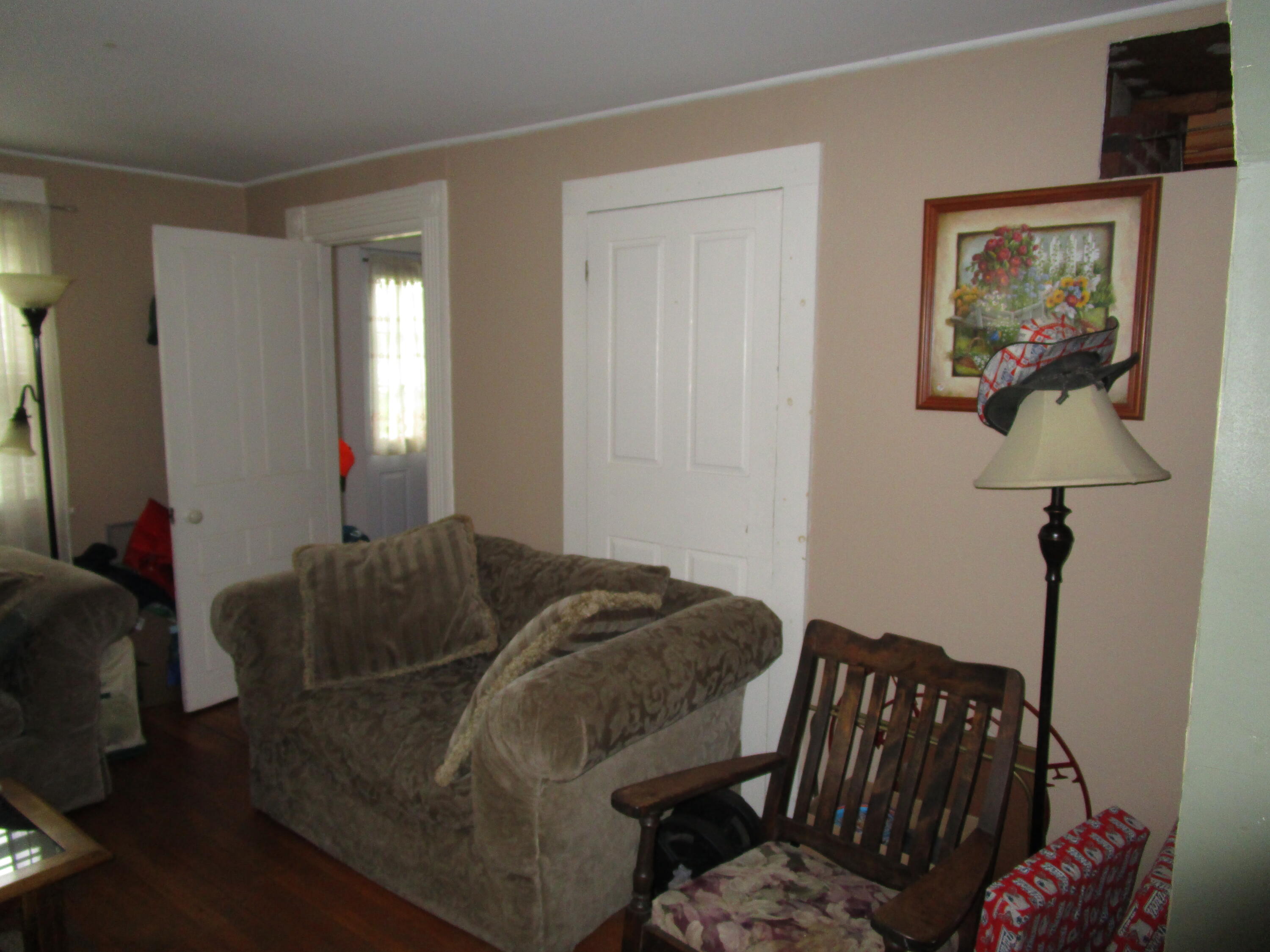 613 Edinburg Road Howland, ME 04448 - Photo 9 of 21 IMG_1212