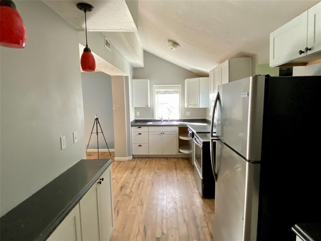 402 Elm Street Hope, IN 47246 - Photo 7 of 19 Gallery Image 7