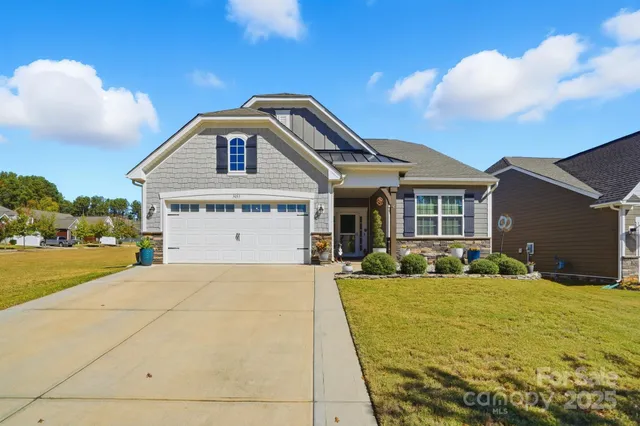 $527,000 | 3053 Rosseau Ln Mount, Mount Holly, NC 28120