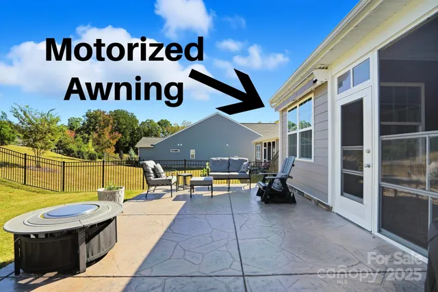 $527,000 | 3053 Rosseau Ln Mount, Mount Holly, NC 28120