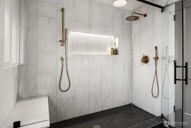 $2,649,000 | 1023 109th Avenue Southeast, Bellevue, WA 98004