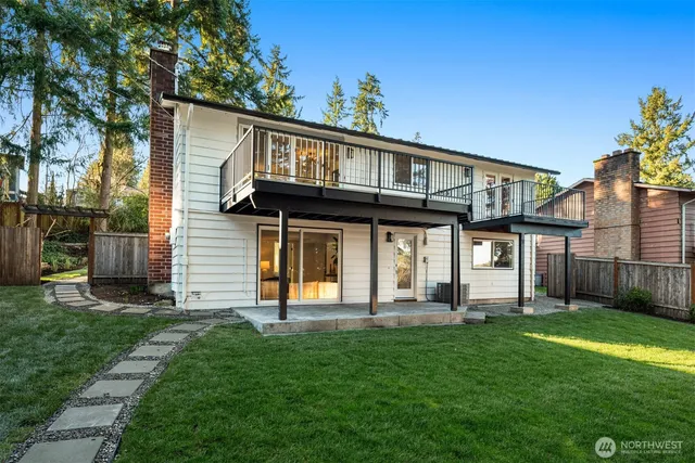 $2,649,000 | 1023 109th Avenue Southeast, Bellevue, WA 98004