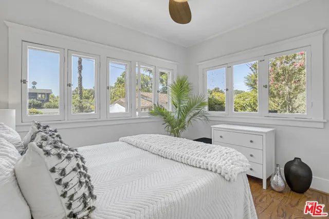 $1,595,000 | 991 Palm Terrace, Pasadena, CA 91104