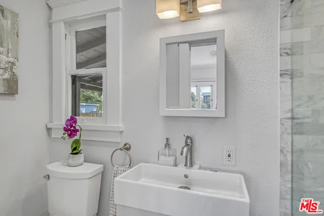 $1,595,000 | 991 Palm Terrace, Pasadena, CA 91104