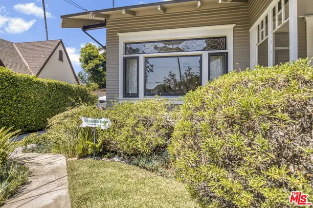 $1,595,000 | 991 Palm Terrace, Pasadena, CA 91104