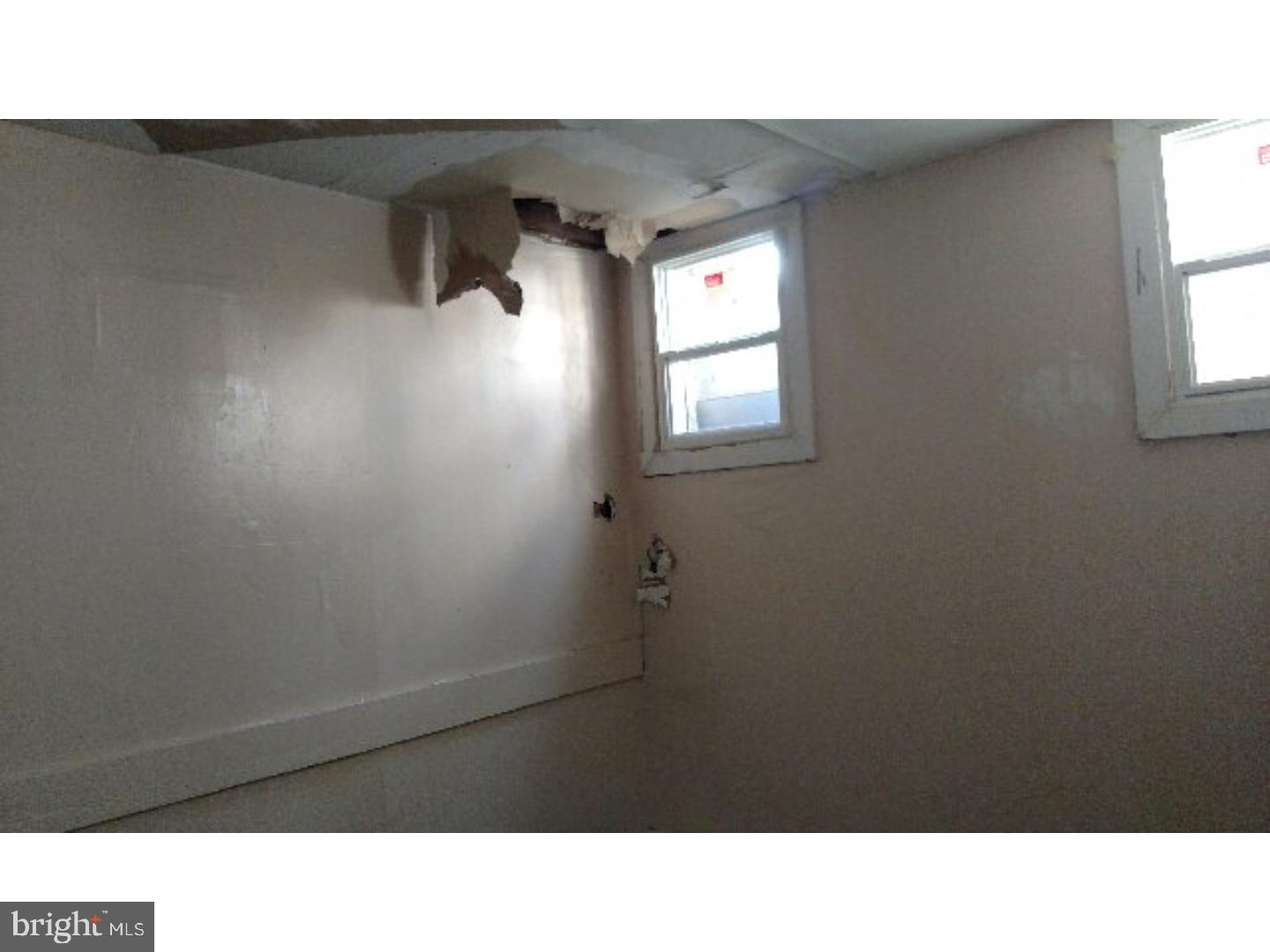 131 Spring Street Trenton, NJ 08618 - Photo 5 of 8 Gallery Image 5